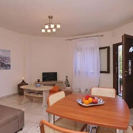 Skopelos Chara'S Lux Apartment Екстер'єр фото
